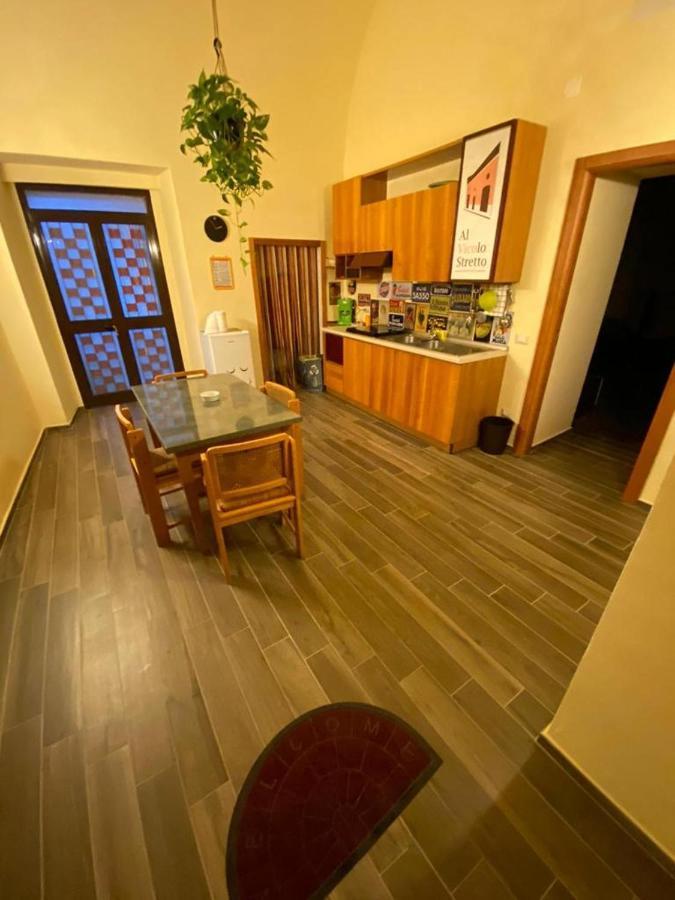 Al Vicolo Stretto Bed & Breakfast Santa Maria a Vico Exterior foto